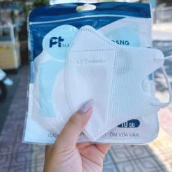 Khẩu trang màu trắng Phương Tuyền